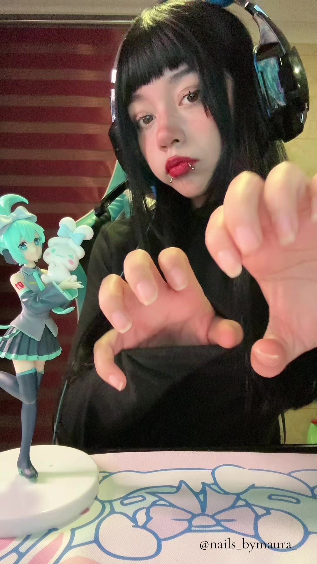 @Jazlyn (。・ω・。)
