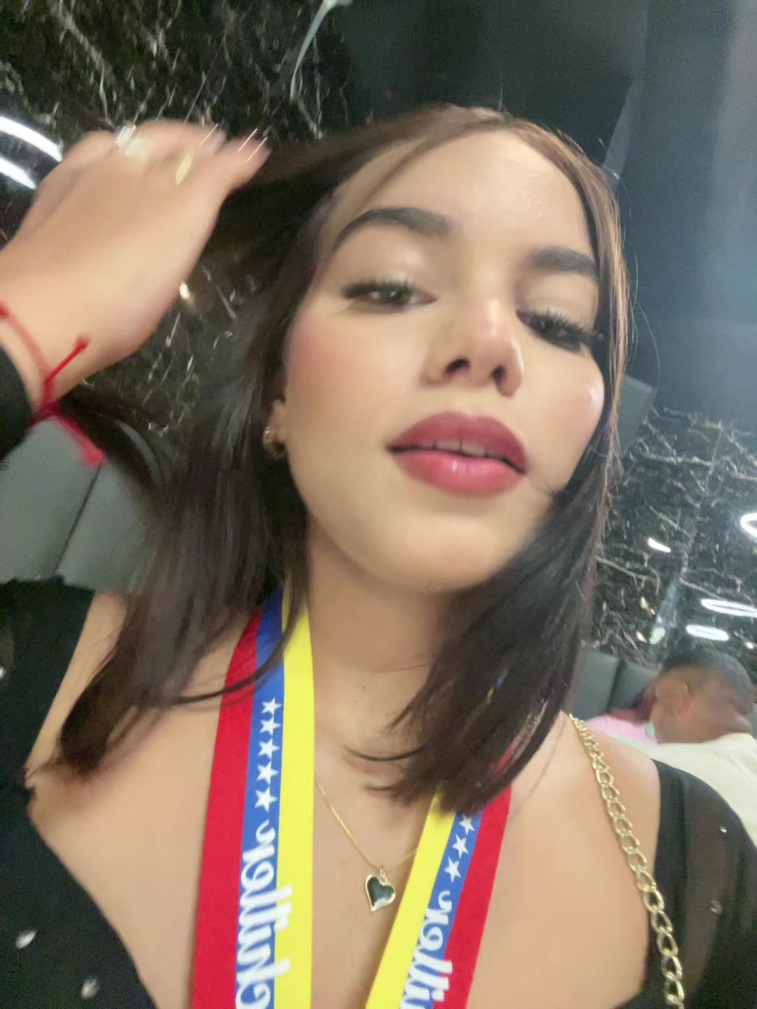 @Vila💖