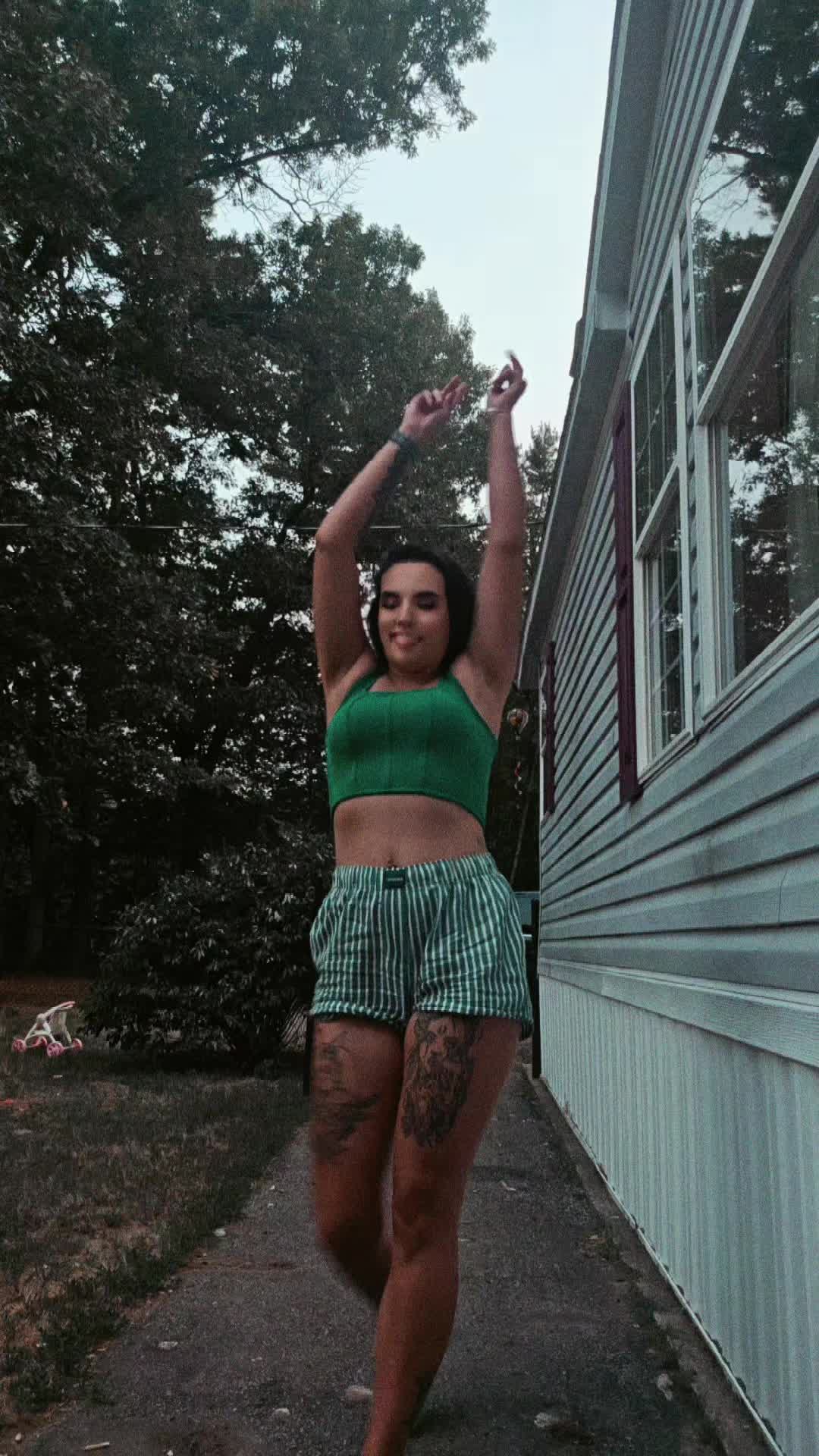 @Satanswitchbaby😘