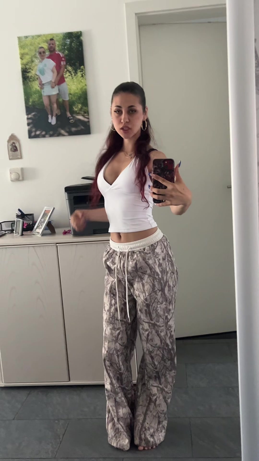 @𝒮‘