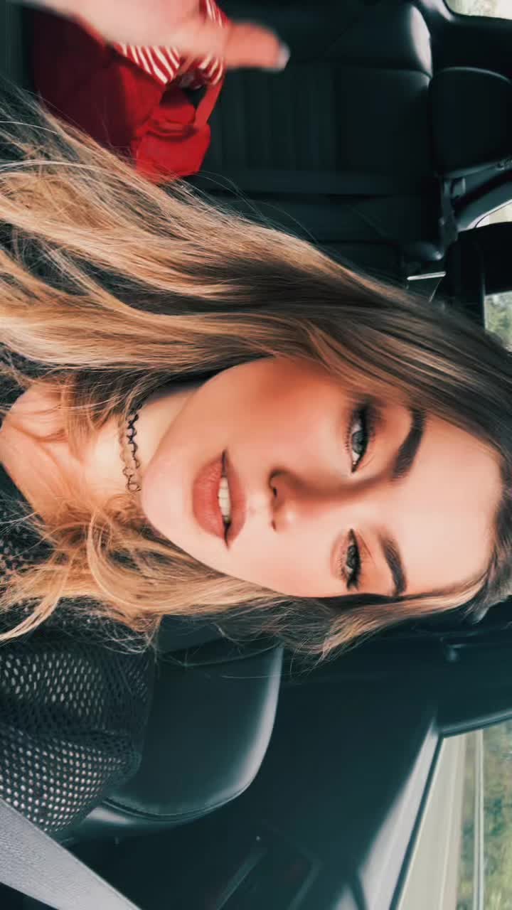 @𝓫𝓮𝓽𝓱𝔂𝓫𝓾𝓫𝓫𝓵𝓮𝓼