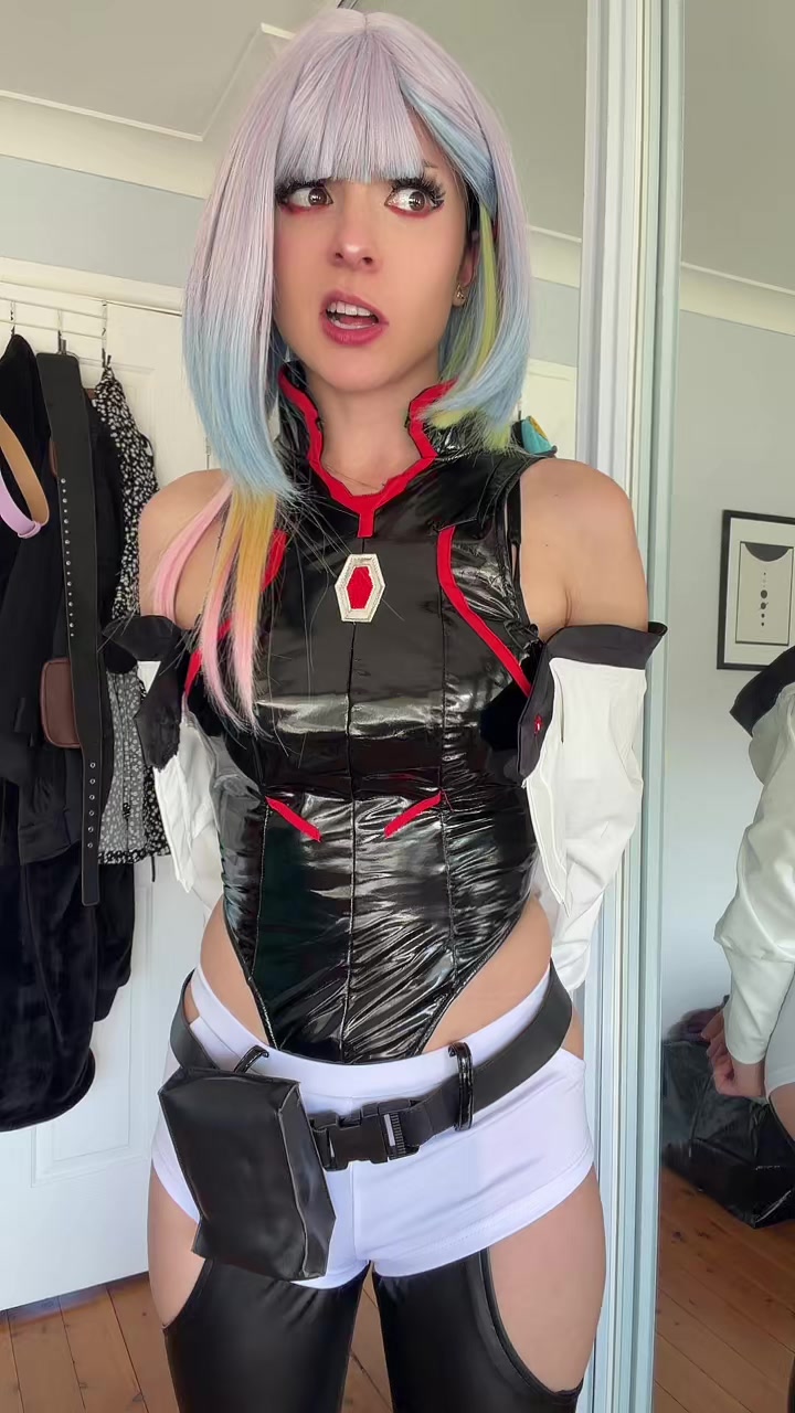 @Minacakes_12