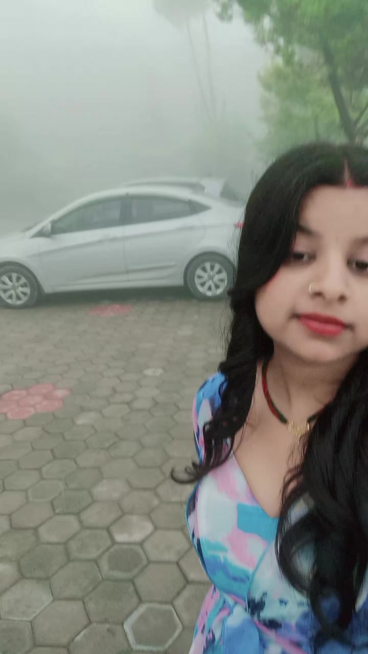 @👑kriti zha👑