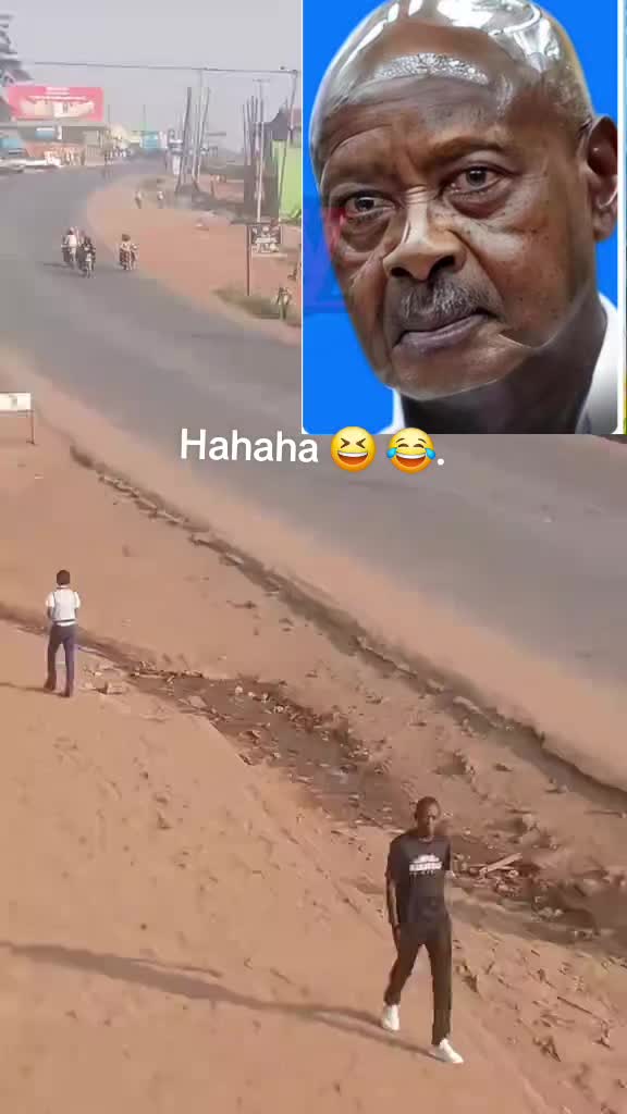 @KIDDU HENRY WA BOBI.