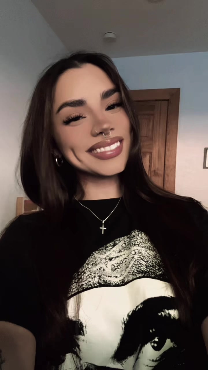 @Ally🍓