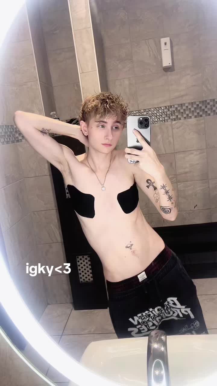 @𝕷