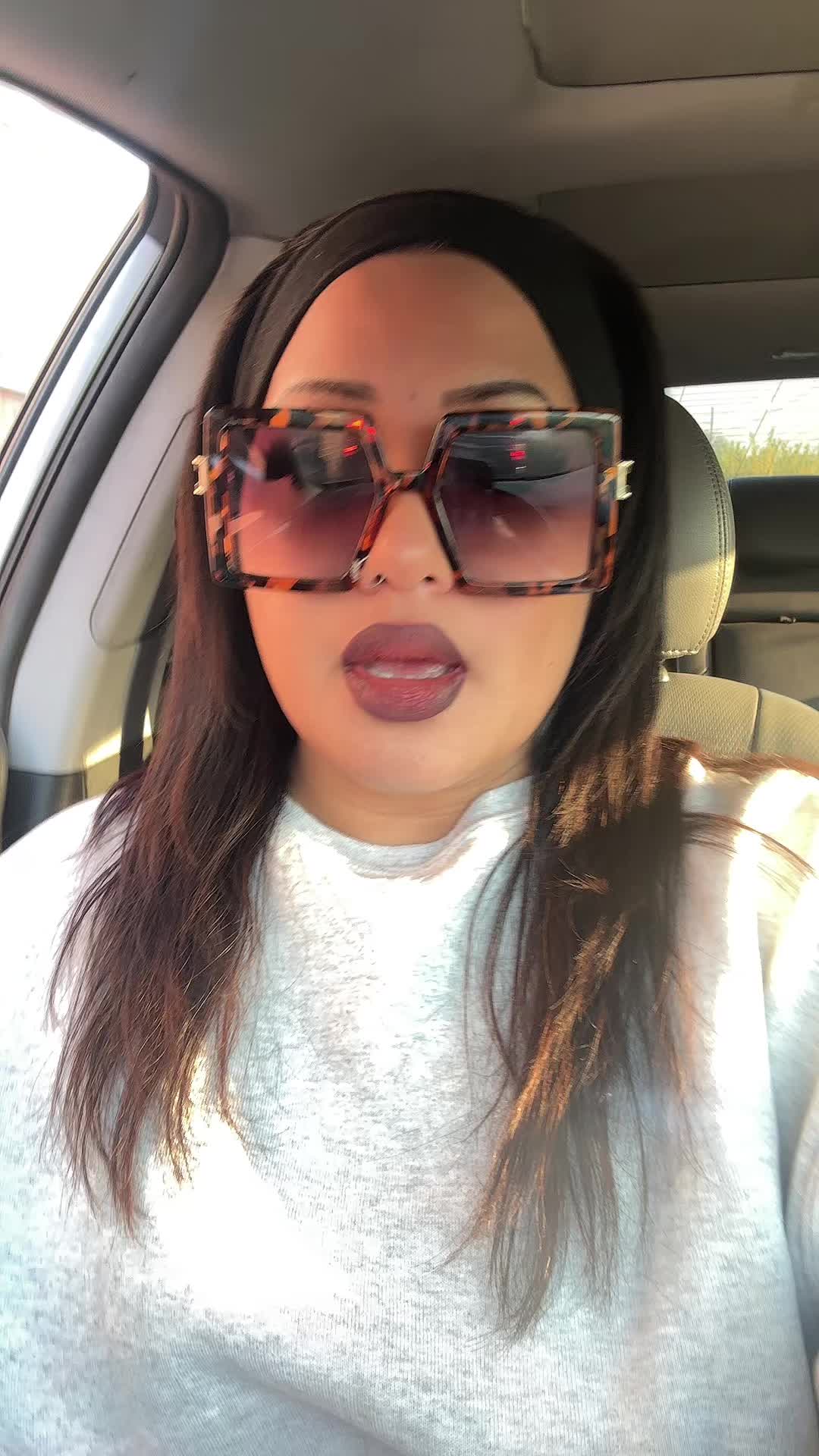 @hollywoodbadass