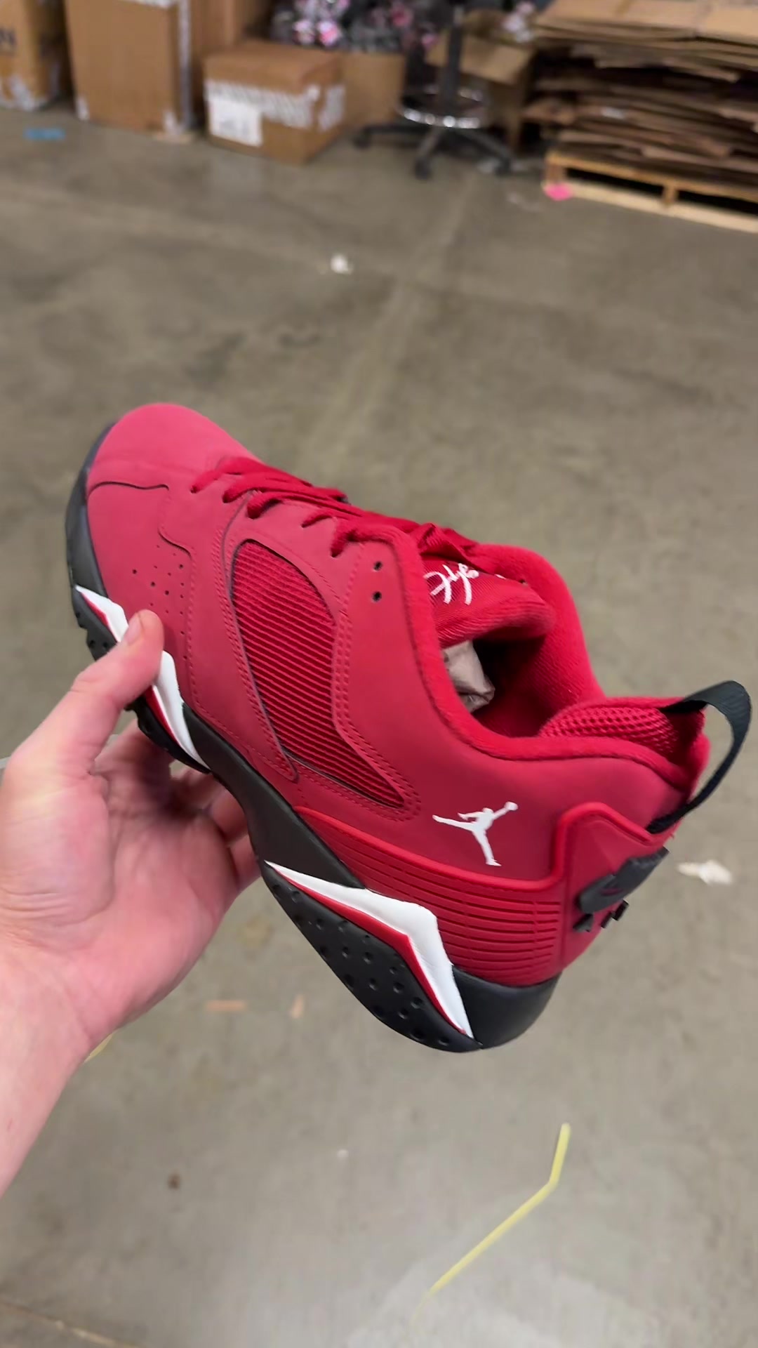 @VERIFIED SNEAKER DEALS