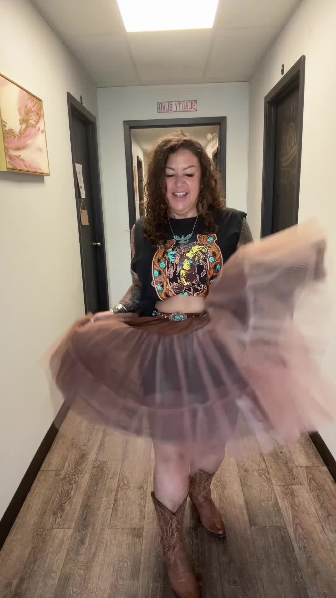@Tokenlesbian