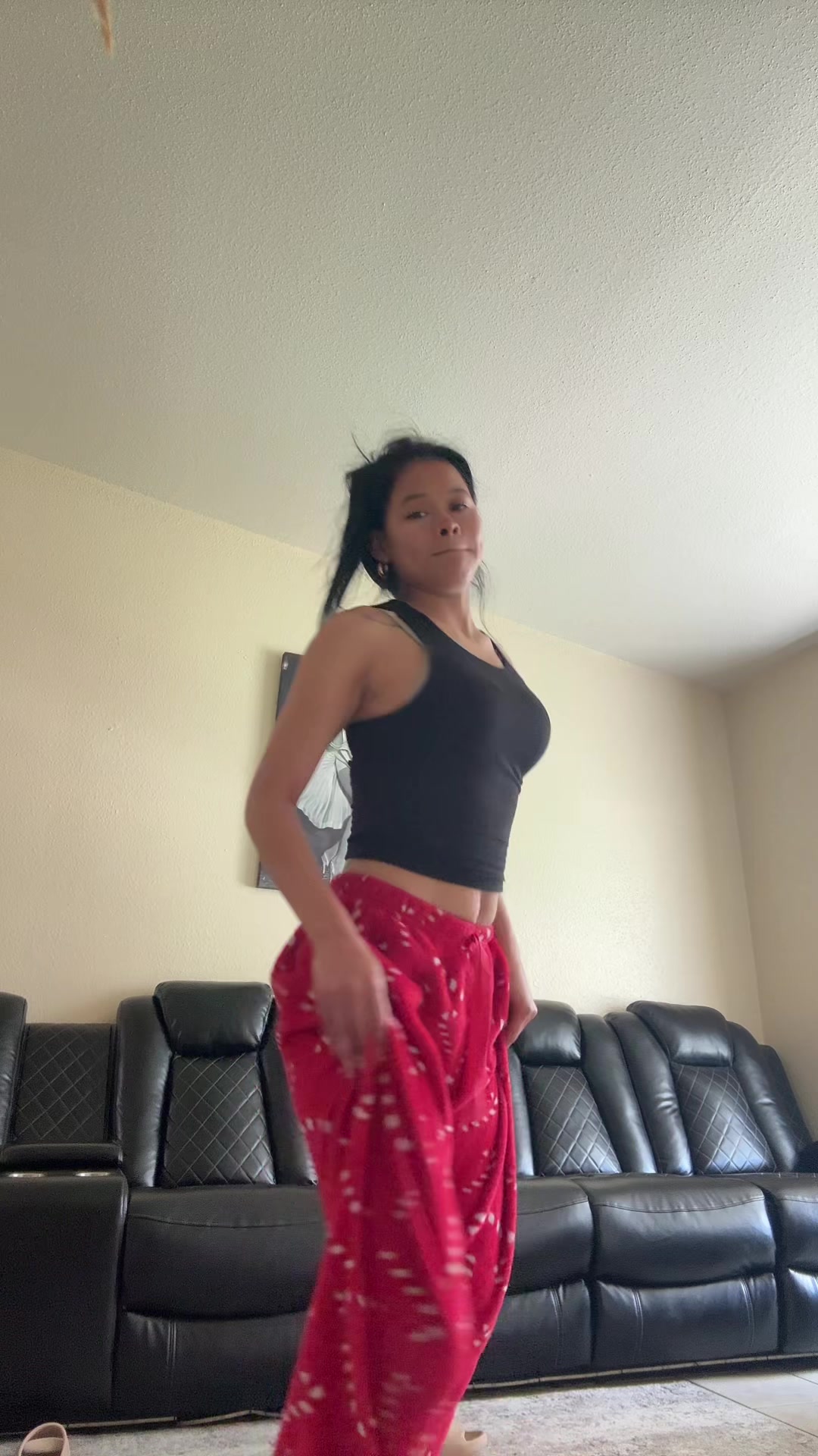 @𝑨𝒍𝒆𝒙𝒂𝒏𝒅𝒓𝒂🇭🇳🔥