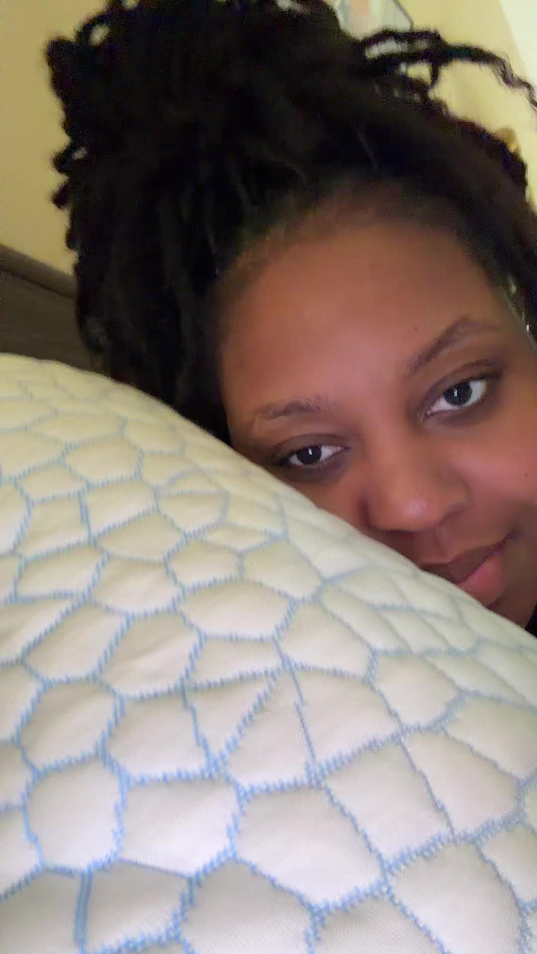@ladiiapril 🤍