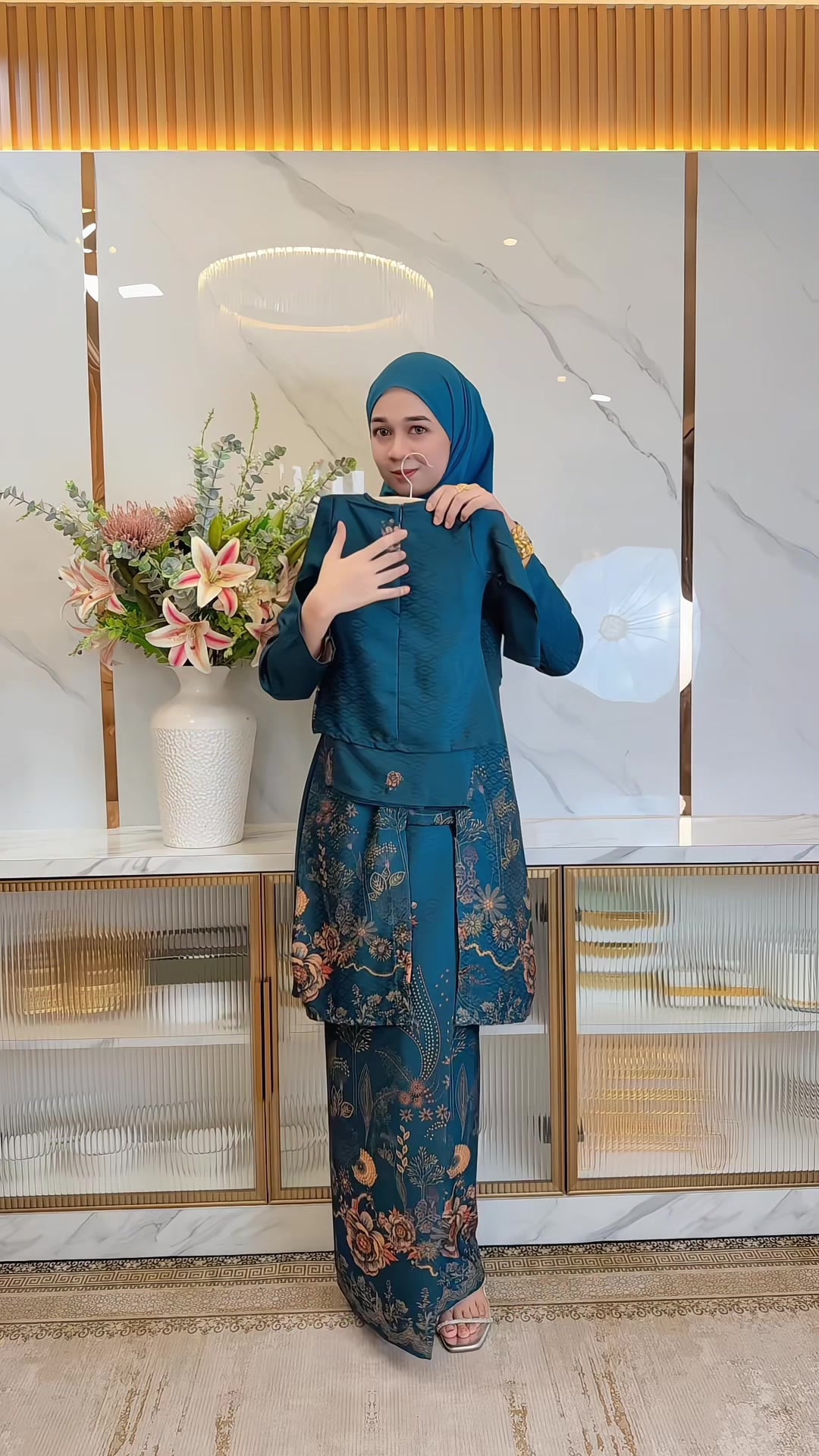 @Ayniezul D'Fashion