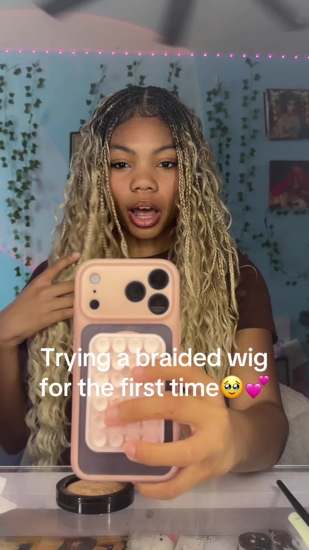 @Lauryn 🌸🐰🐈⬛