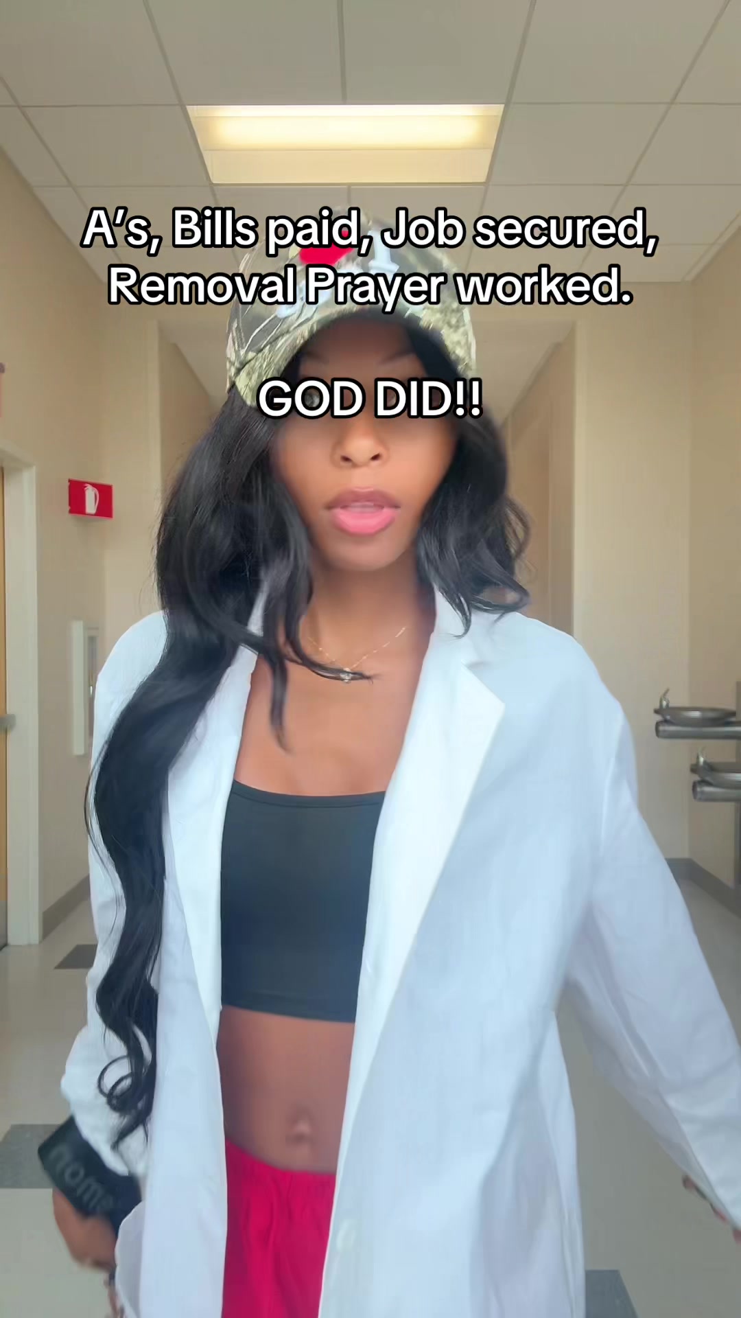 @Niya Riona