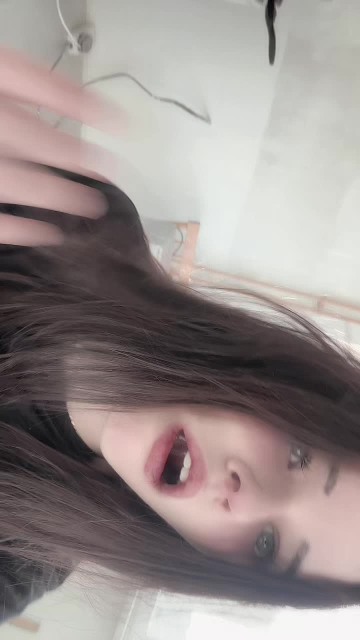 @ᚷ1ᛖik0RR@