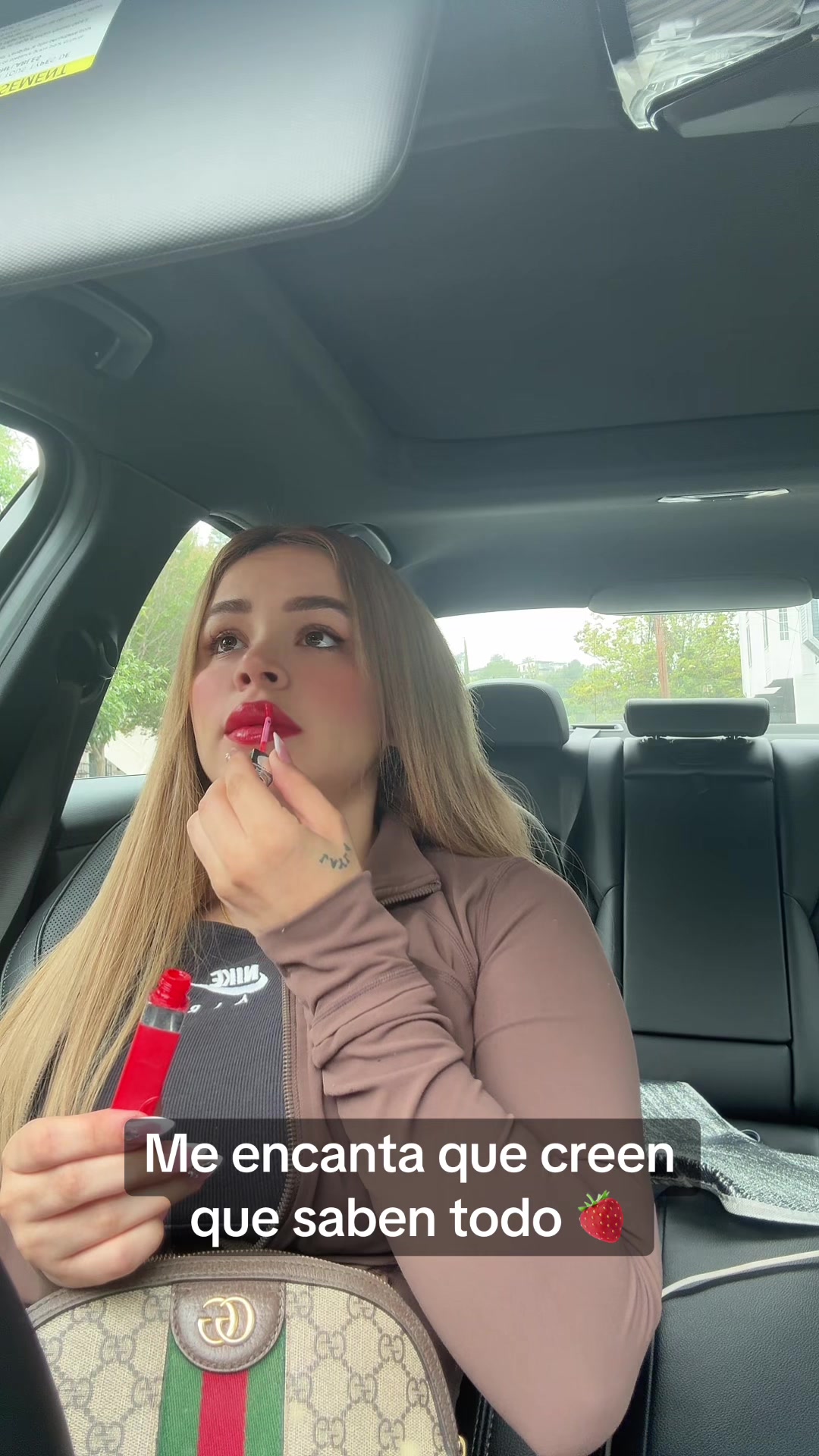 @soybellaangel