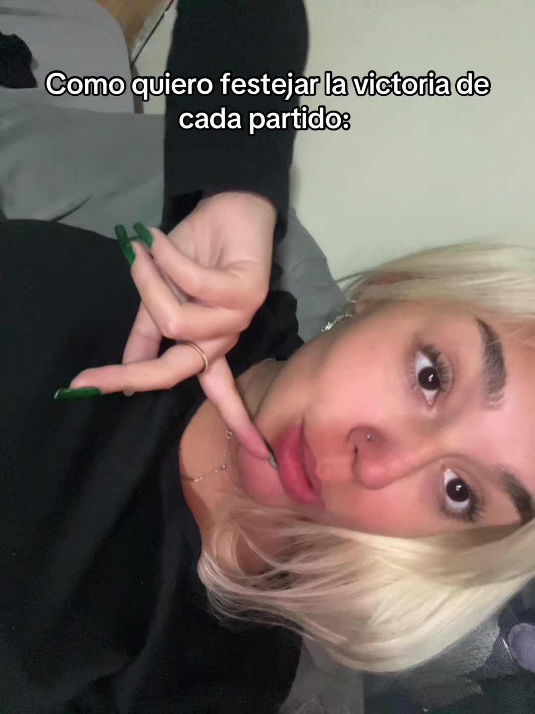 @𝓐𝔃𝓾𝓾🕷️