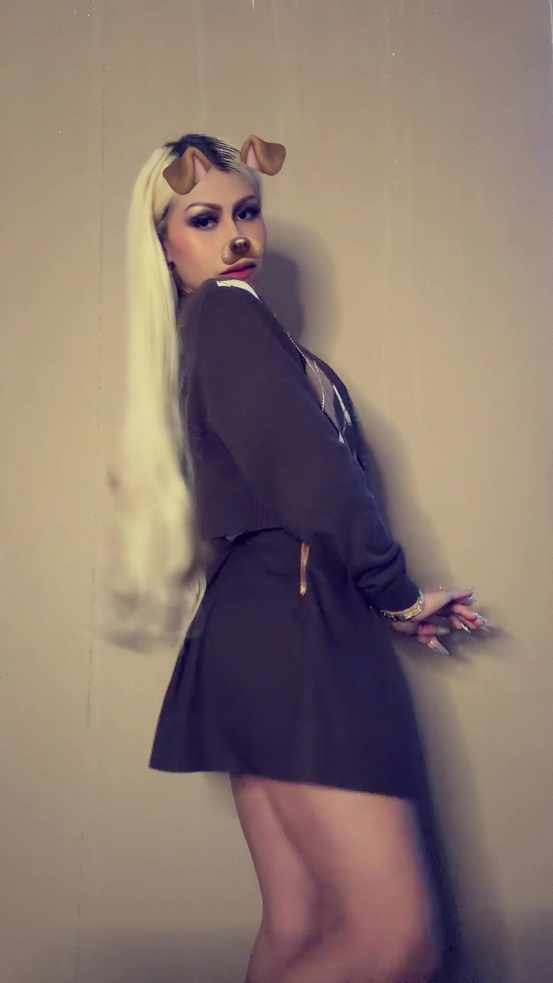 @Moxel García