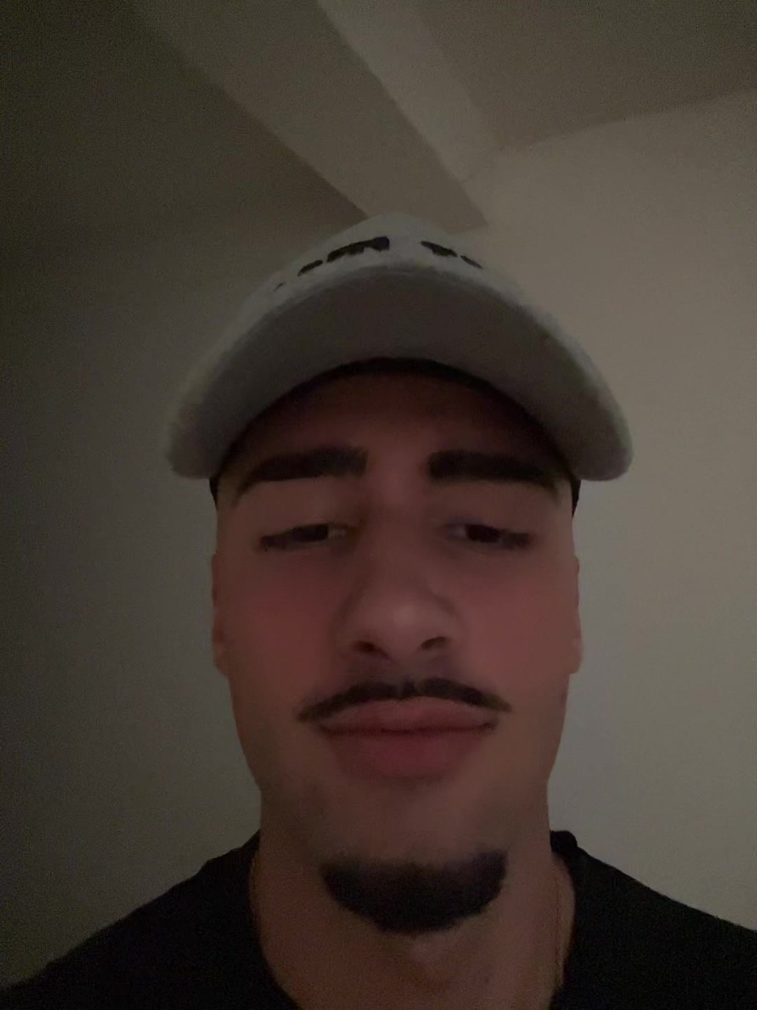 @XH
