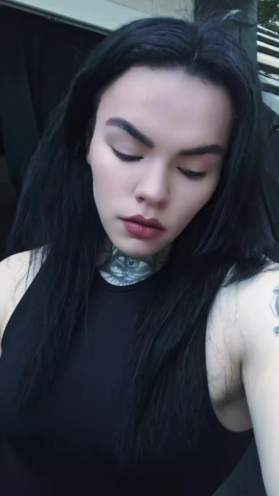 @Kseniia🇺🇦🇧🇪