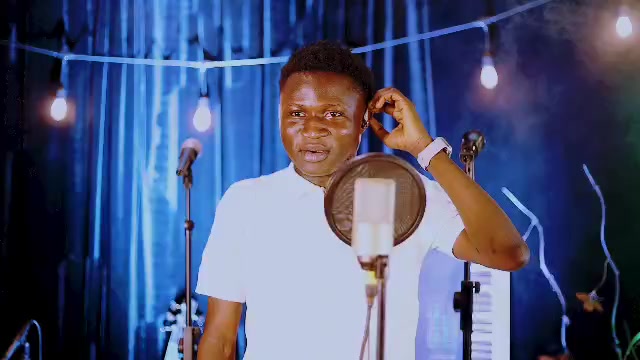 @Eddy Praise10