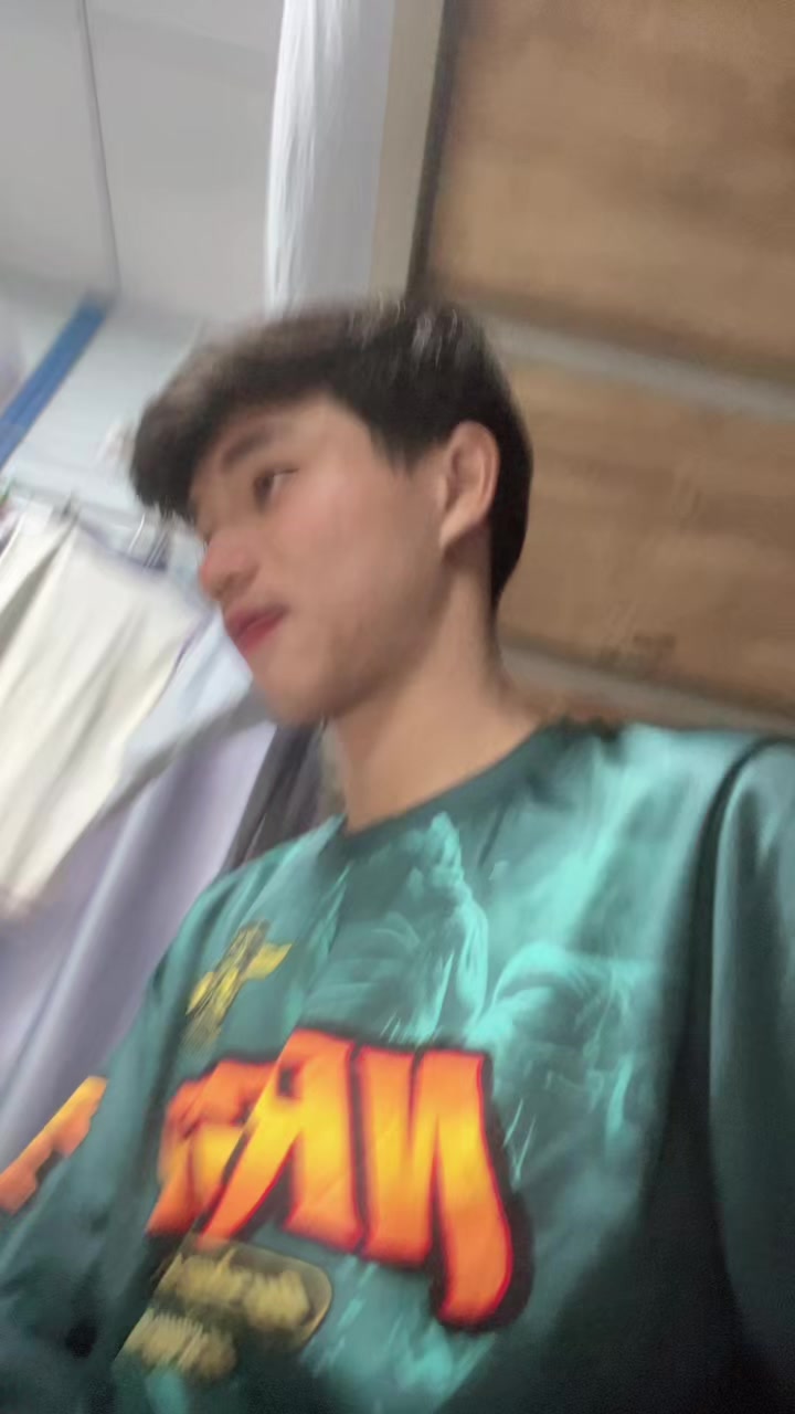 @𝕷𝖆𝖗 𝕭𝖔𝖚𝖉𝖉𝖞