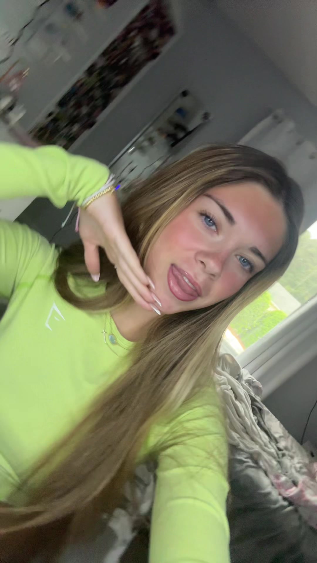 @leah