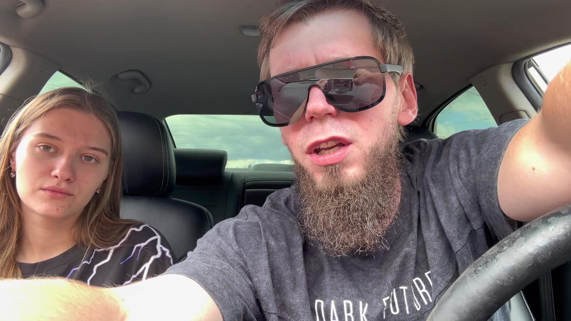 @Анатолик & Анатолий