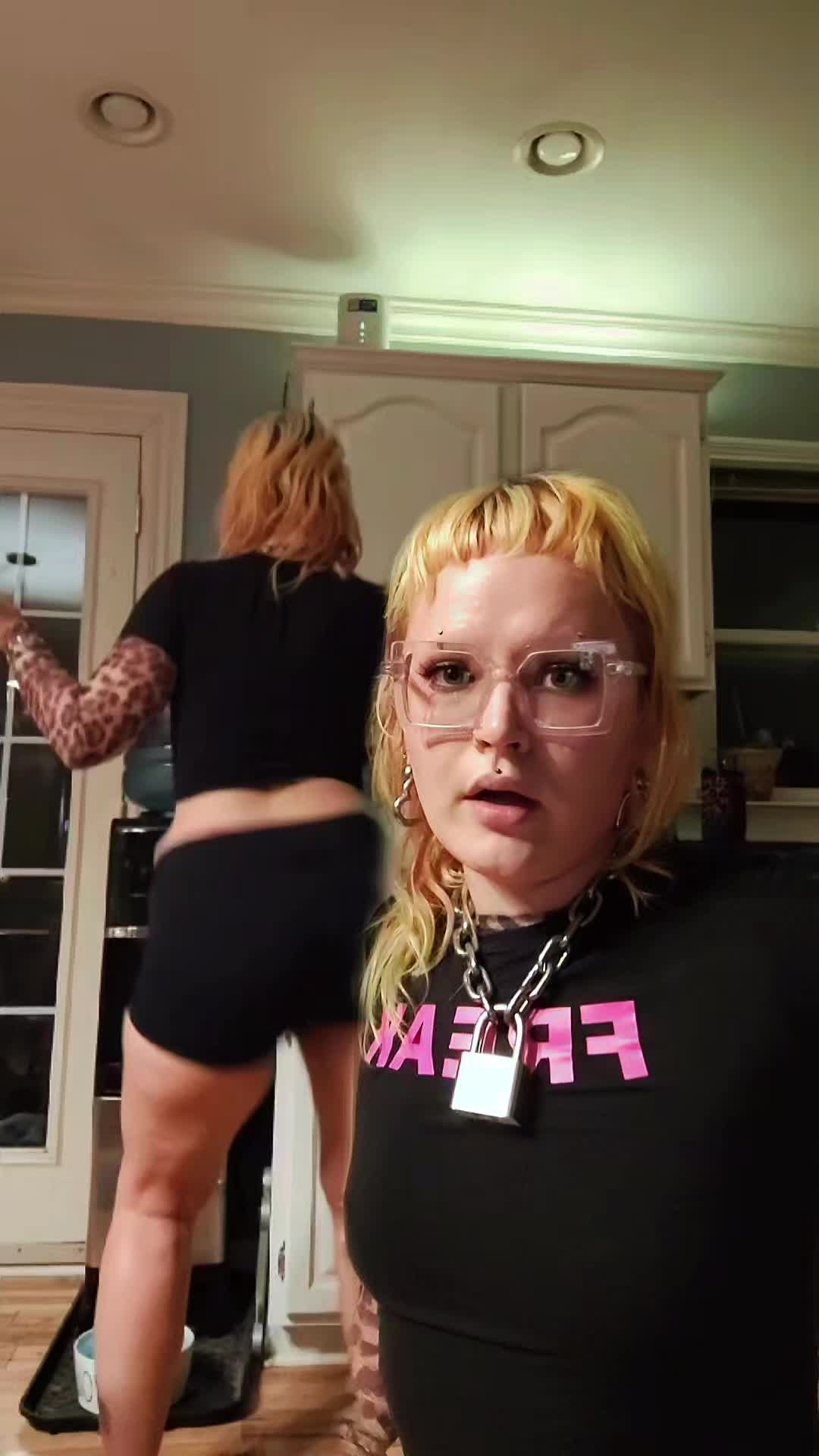 @pompheadmags