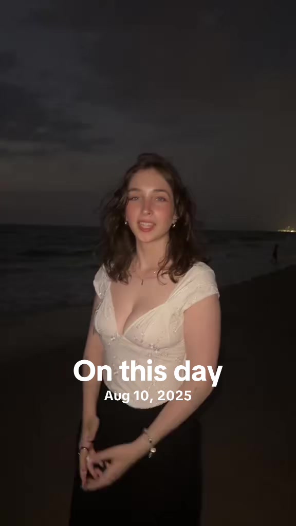 @daniella