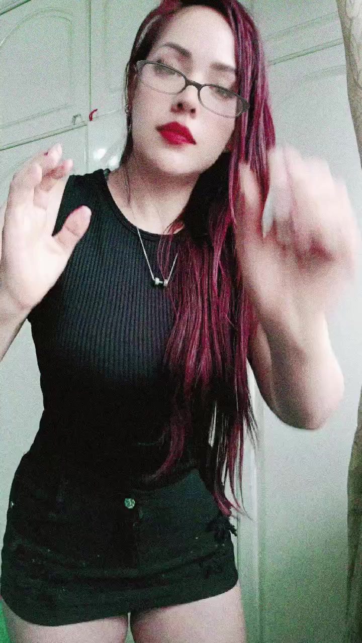 @lilihana