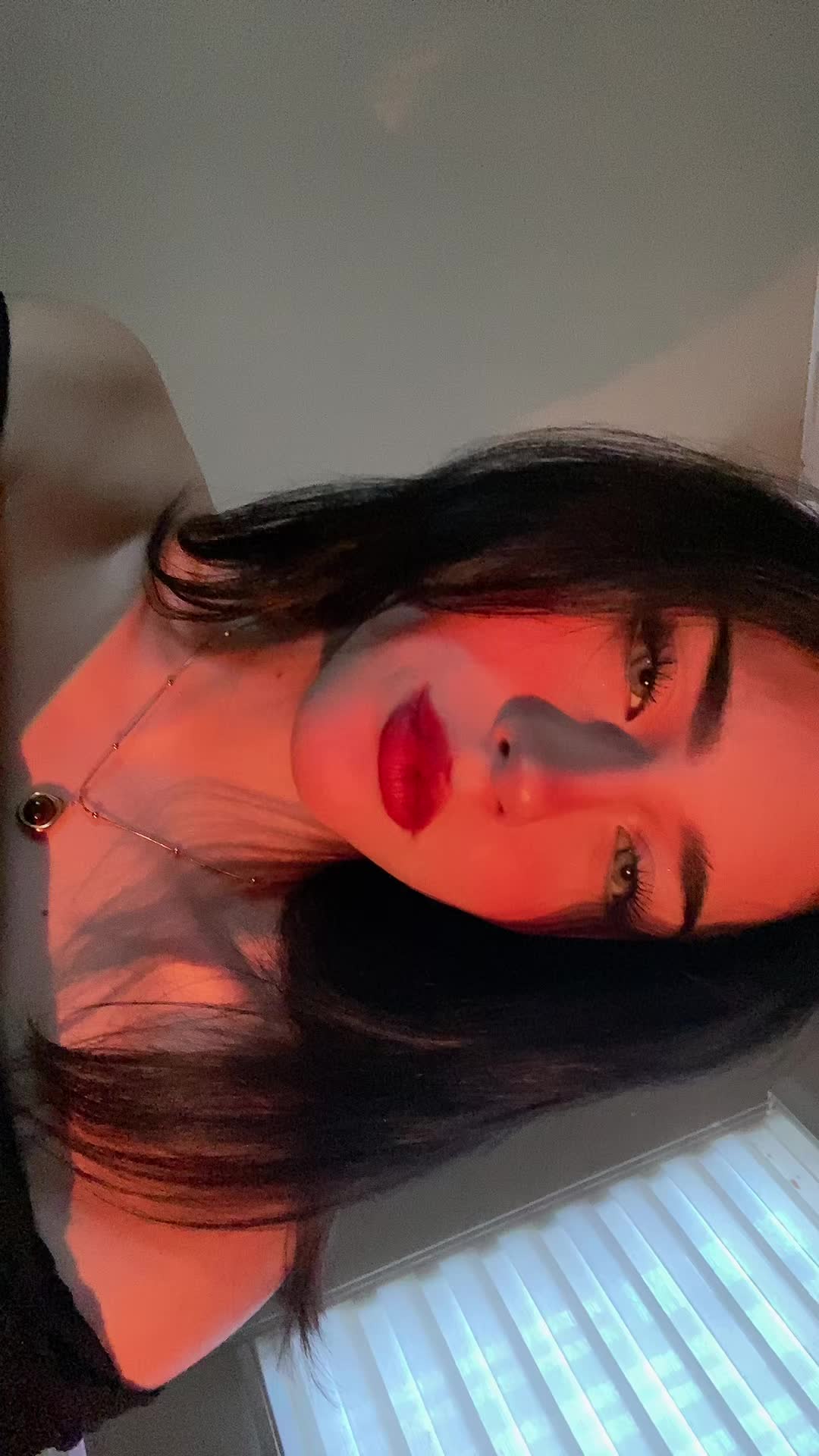 @️
