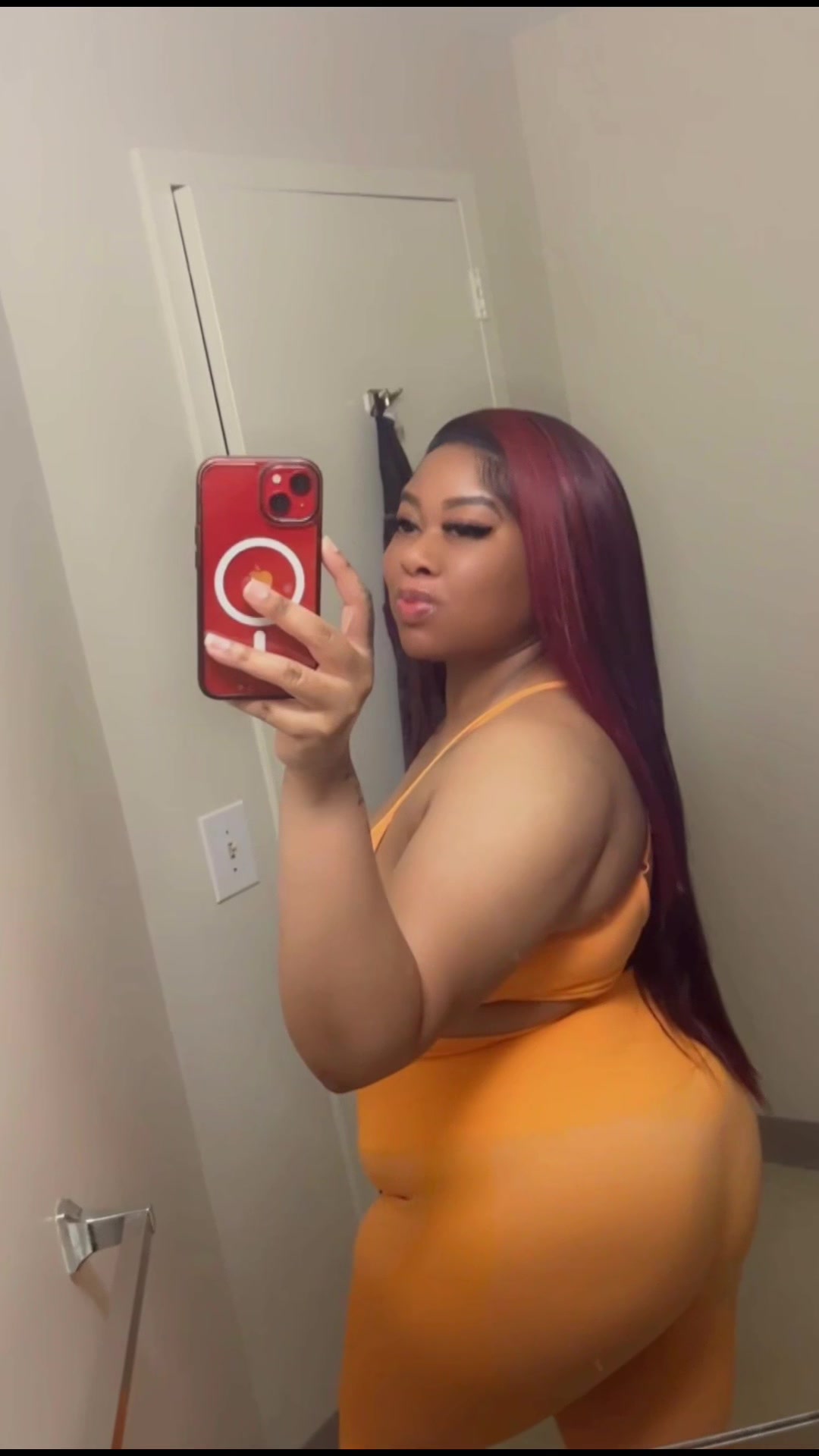 @CourtneyRenee
