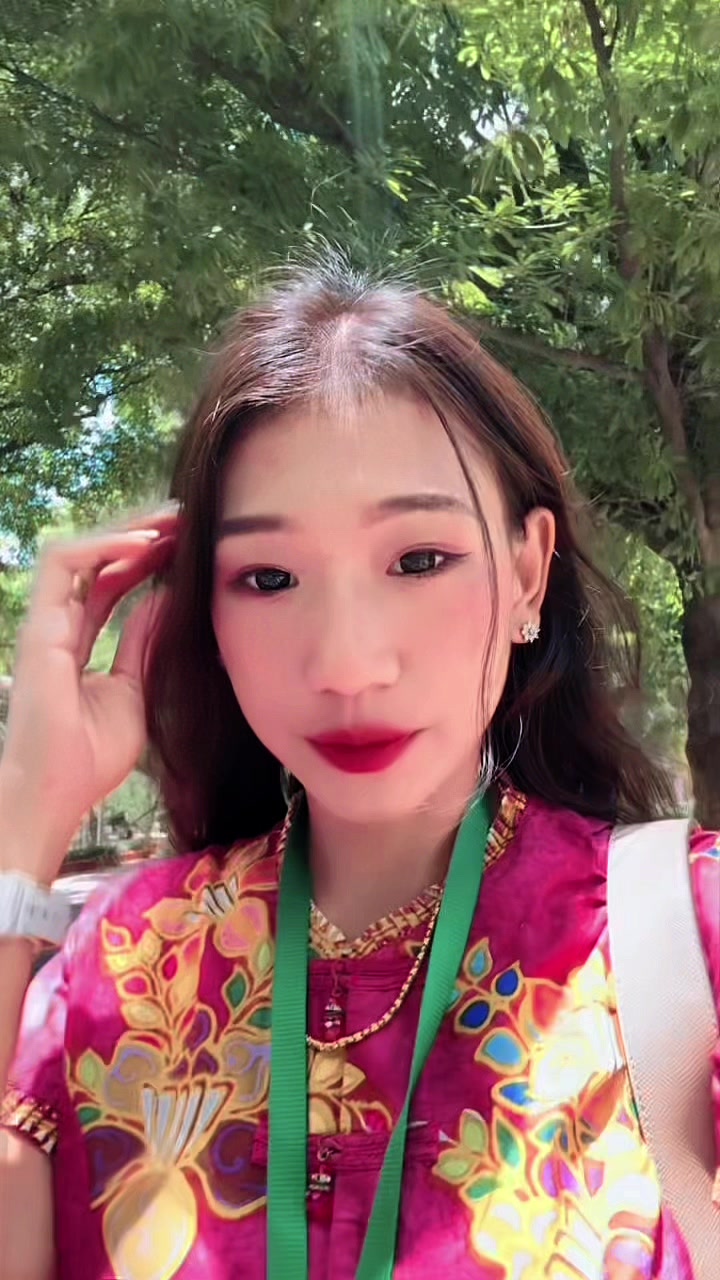 @Thandarkyaw