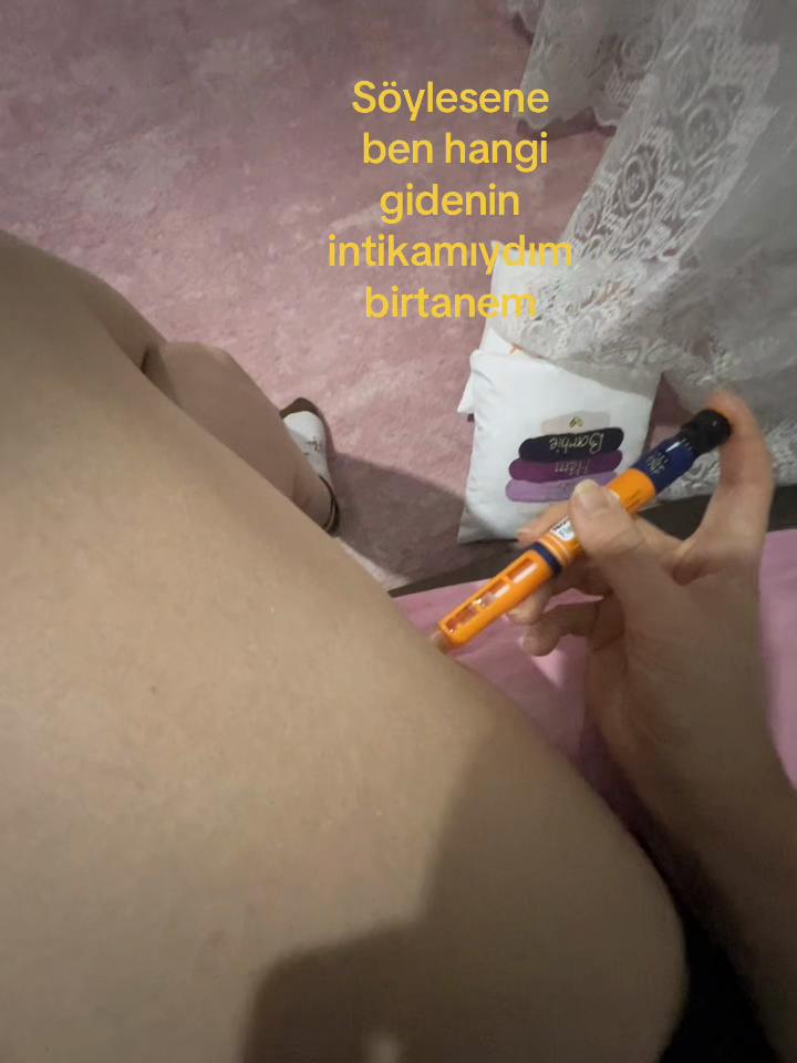 @alenalorii