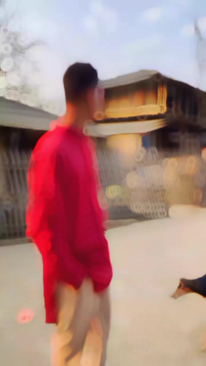 @AaDDuuuuuušš«µ