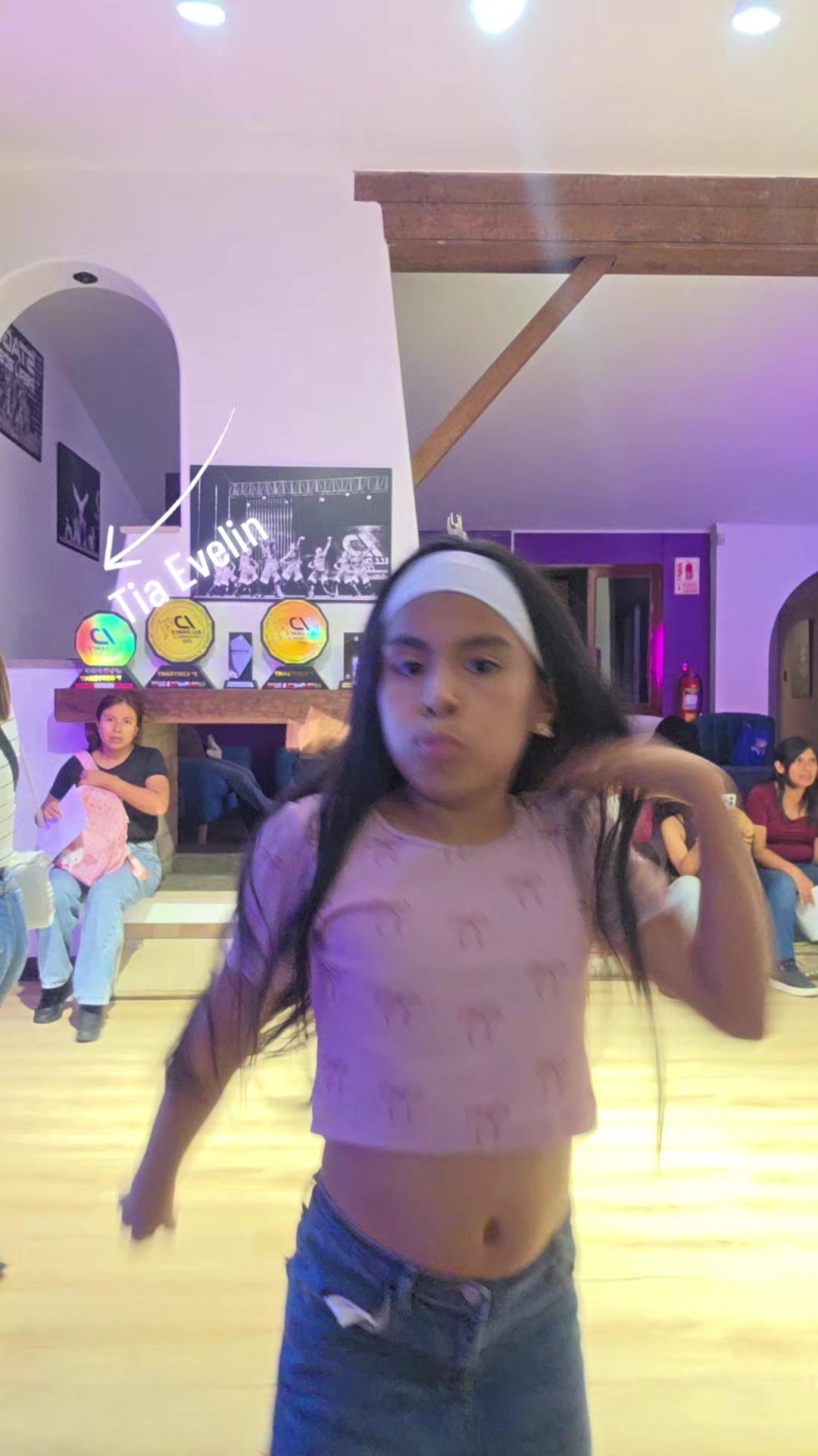 @Rafaella.viral