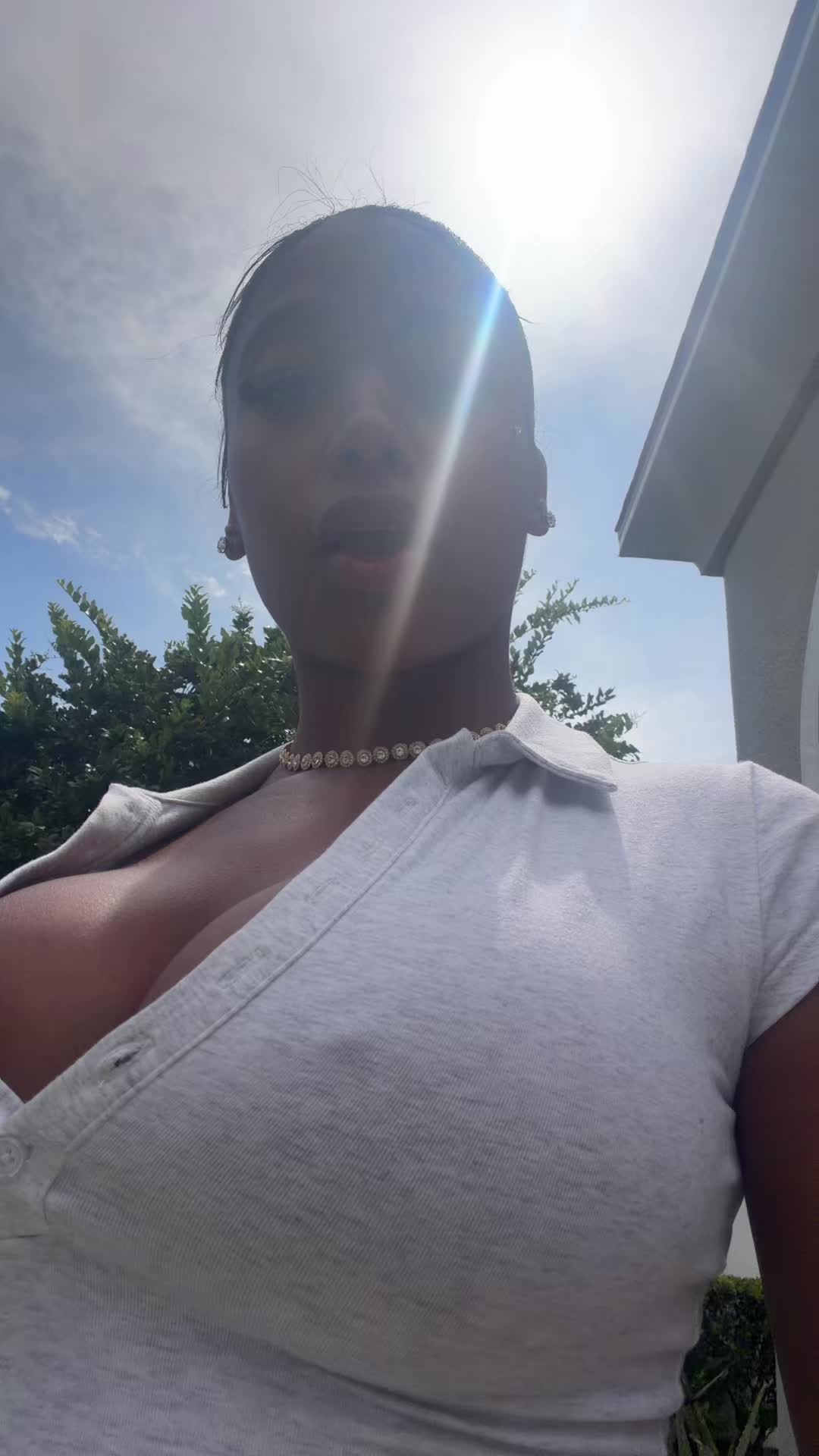 @whosmayabae