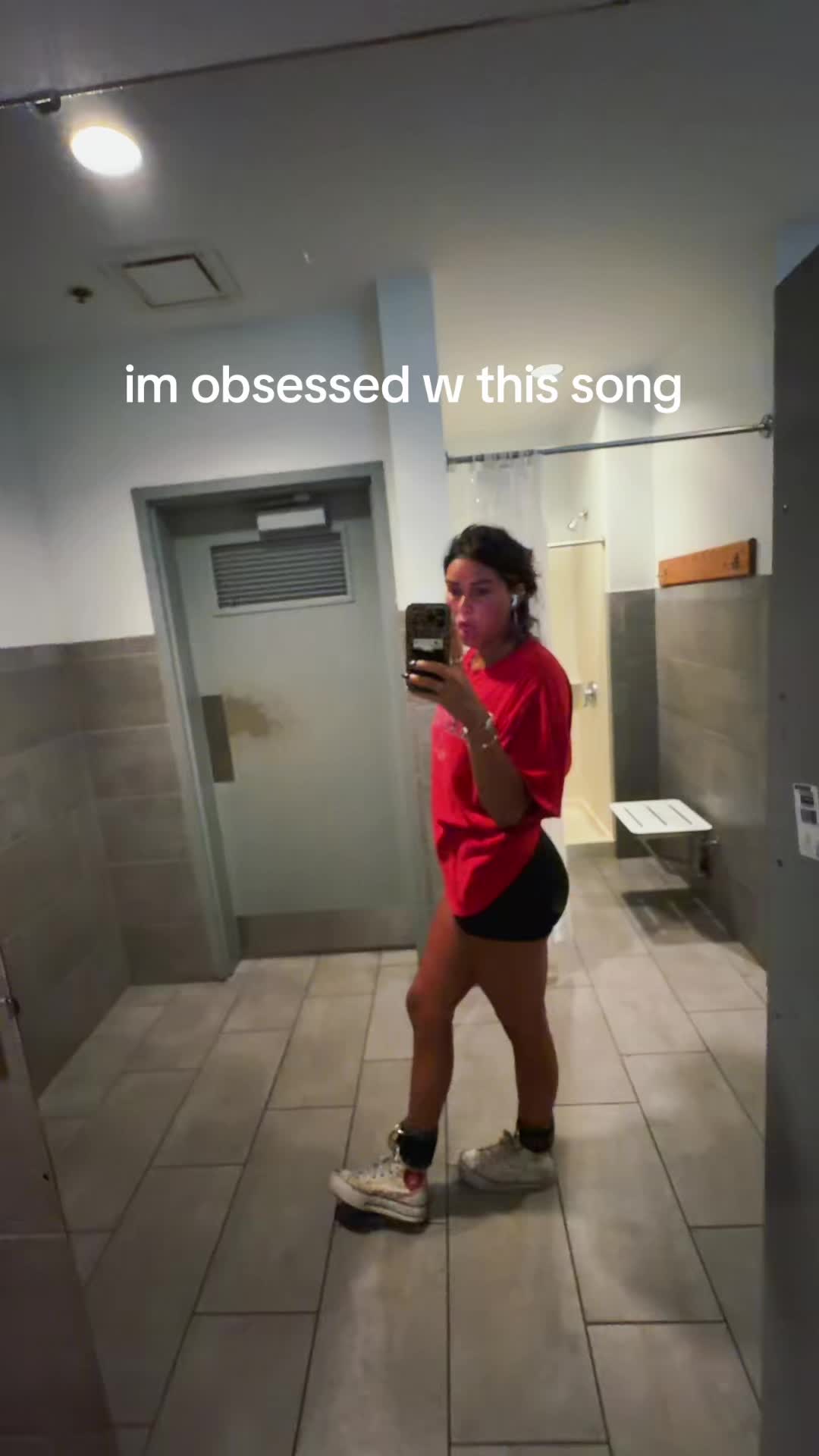 @kmuks🐆🍒🌎