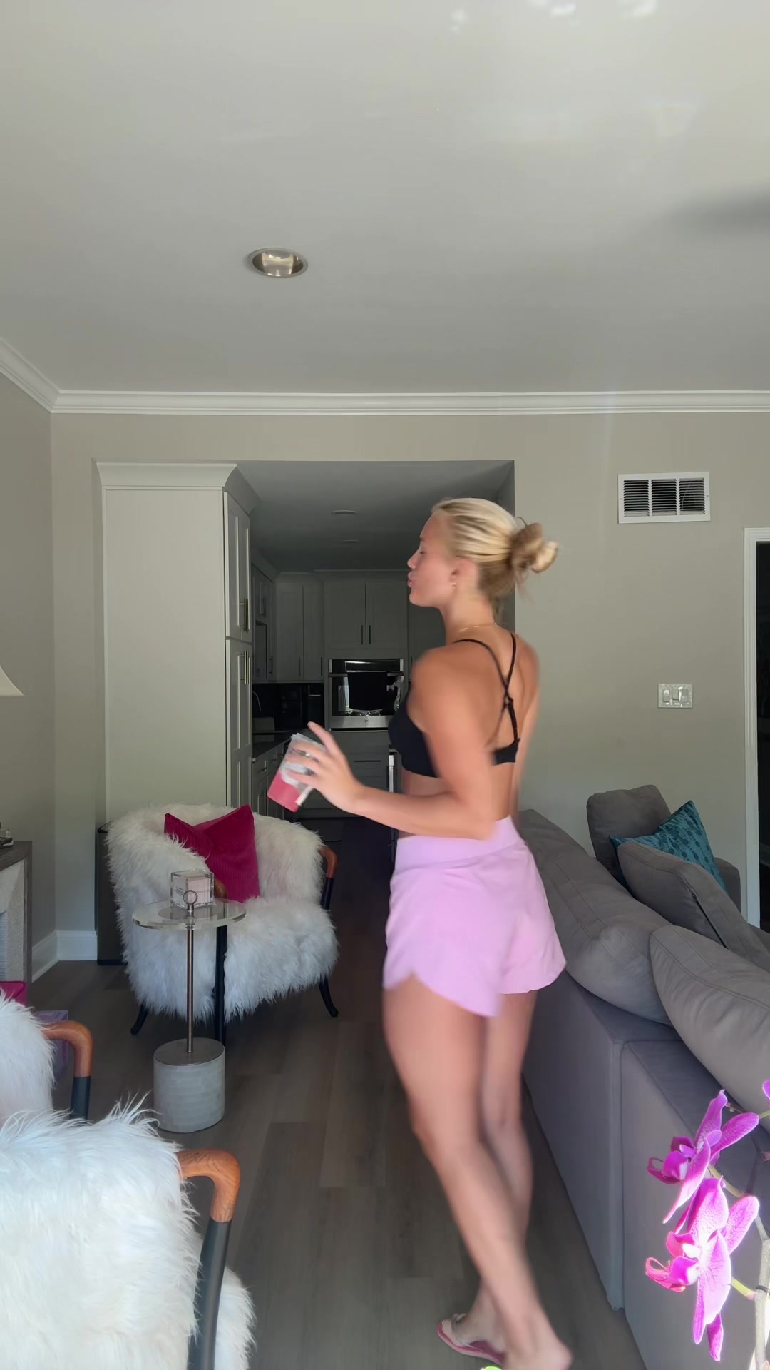 @laurenr