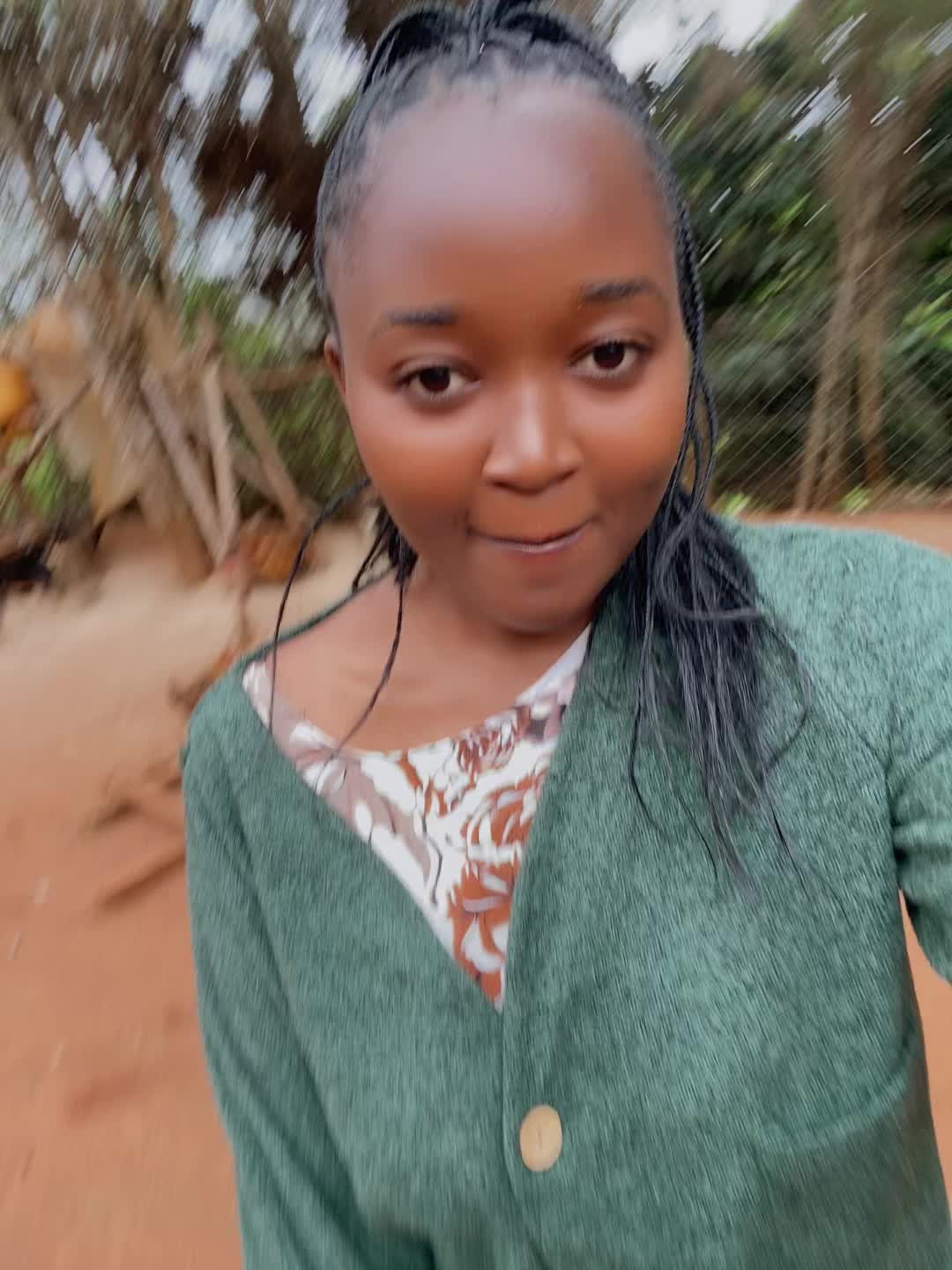 @Ndinda🌸🌸