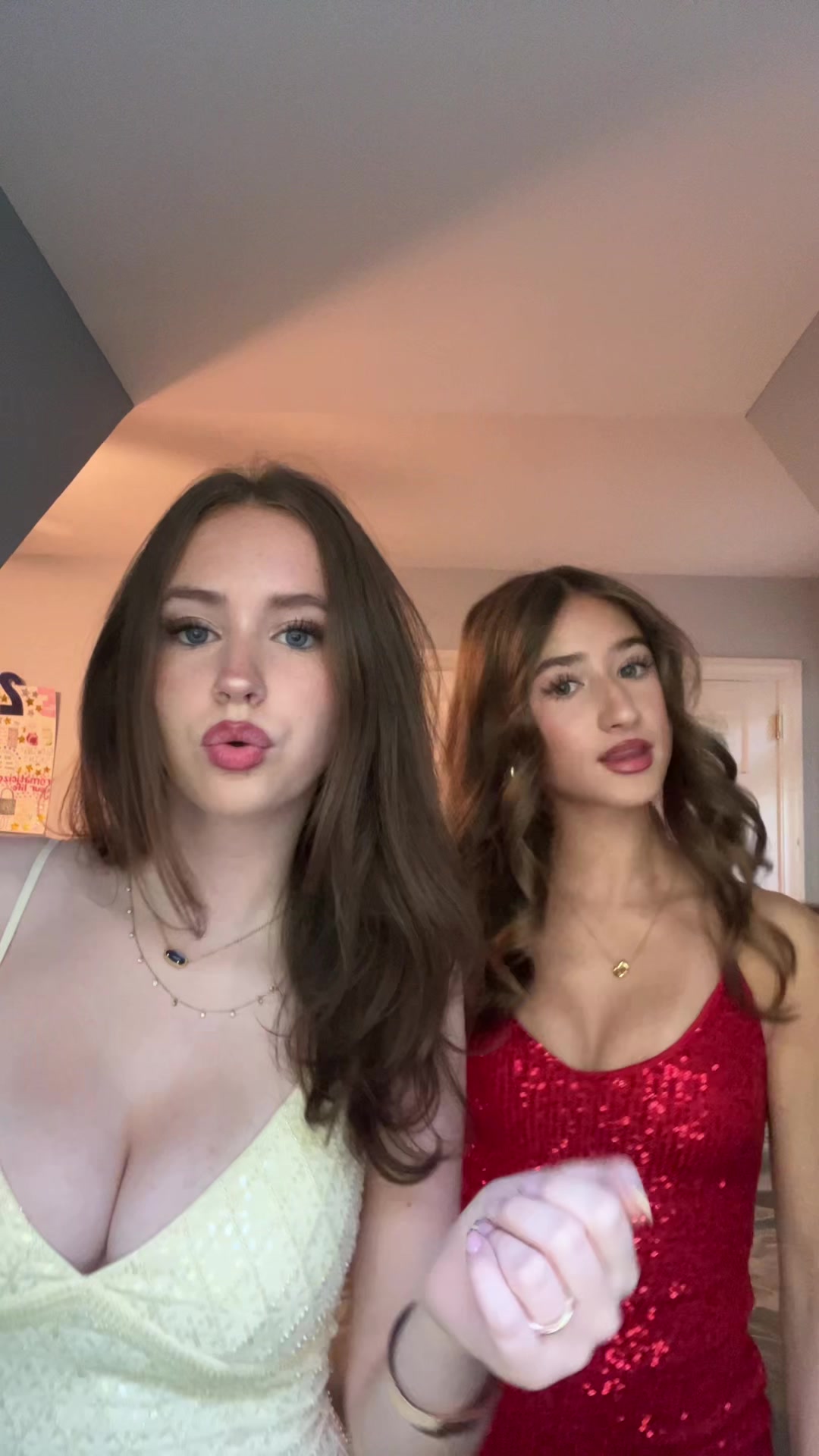 @elle
