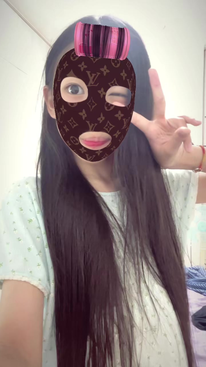 @開心果🦋