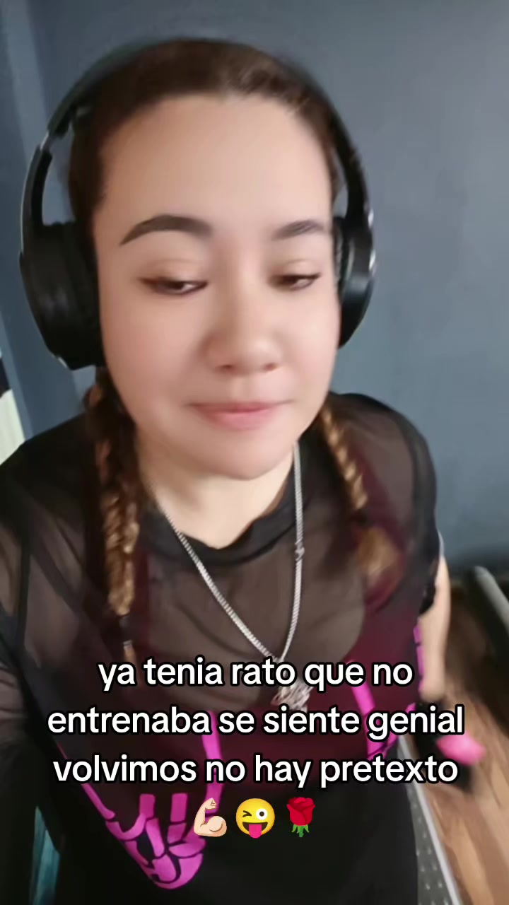 @Leya Ana Sámano