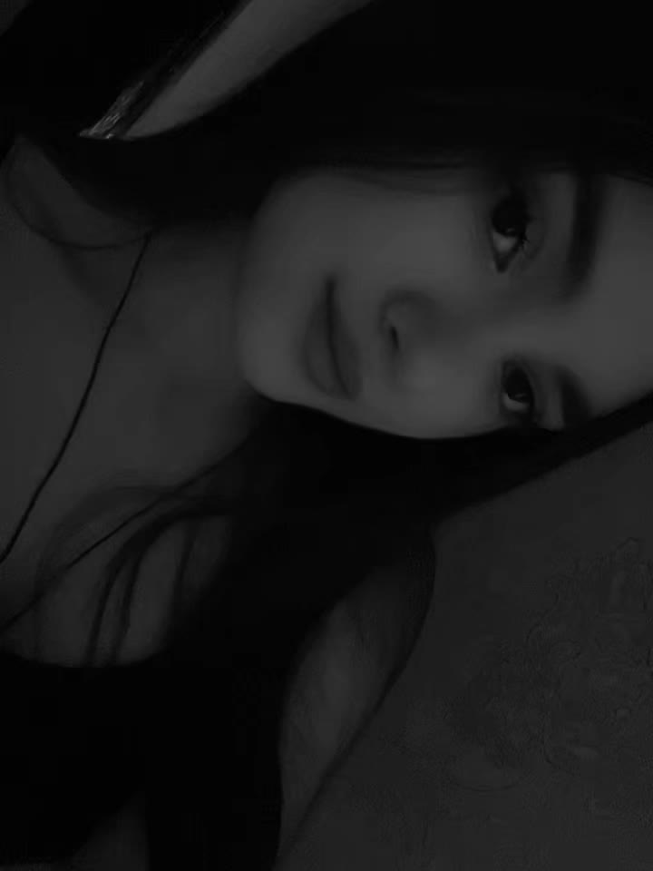 @𝓘.