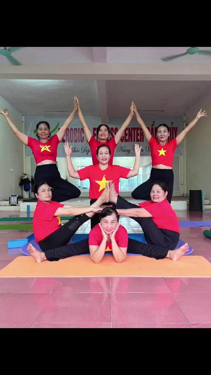 @Ho&agrave;ng Th&ugrave;y Yoga💯