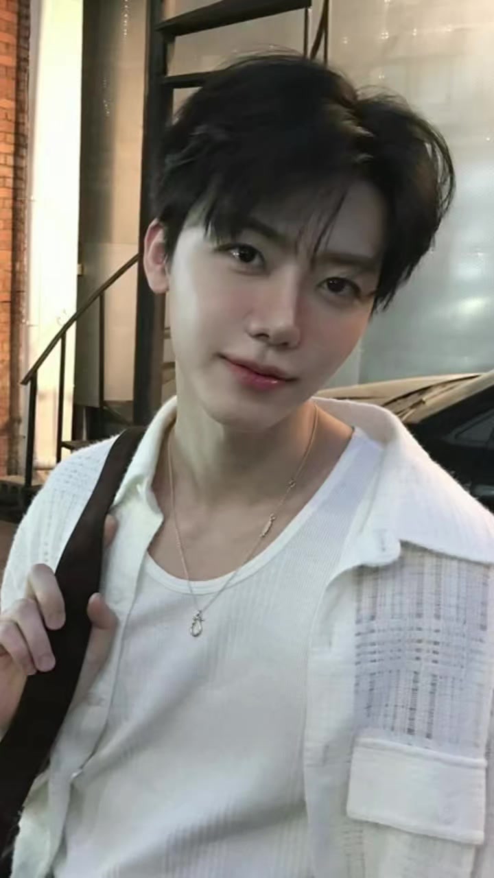 @แฟนสาวเจโน่แจมินจีซอง