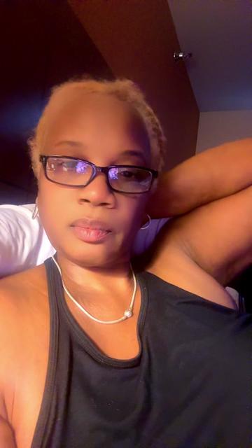@CleShe_Couture