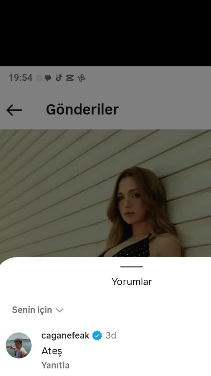 @M M