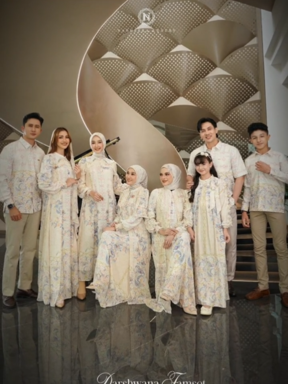 @SARIMBIT LEBARAN
